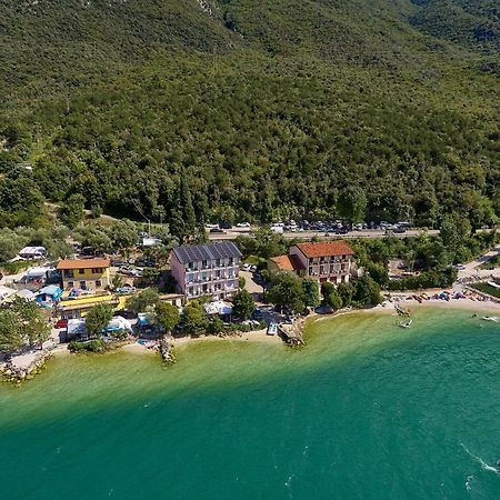 Albergo Campeggio Bommartini Malcesine Esterno foto