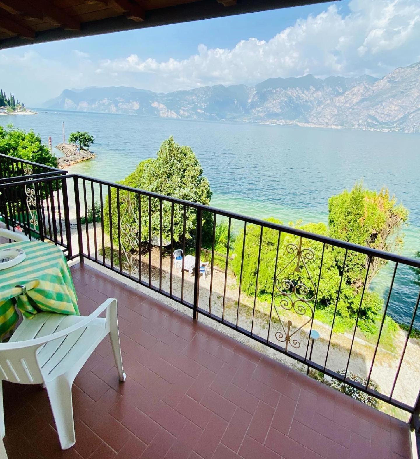 Albergo Campeggio Bommartini Malcesine Esterno foto