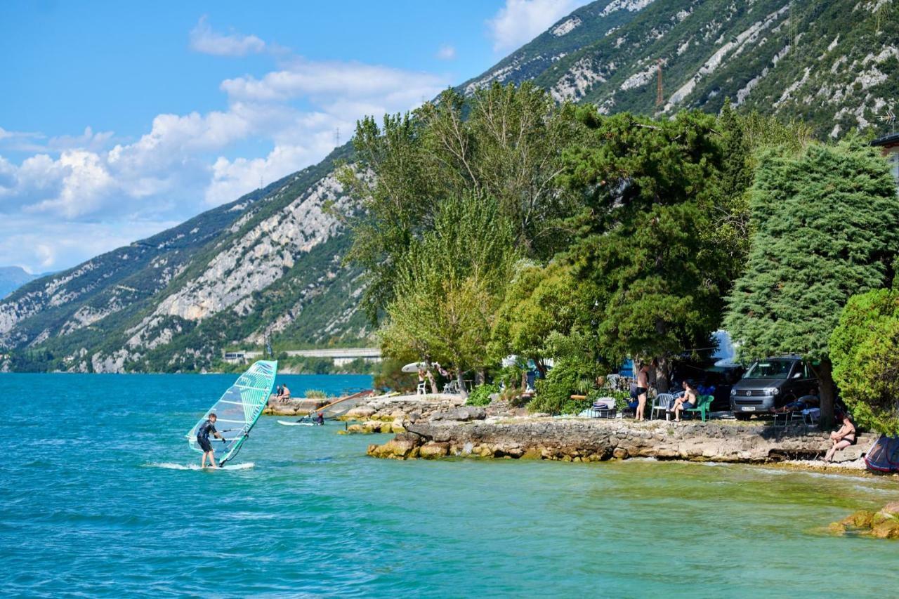 Albergo Campeggio Bommartini Malcesine Esterno foto